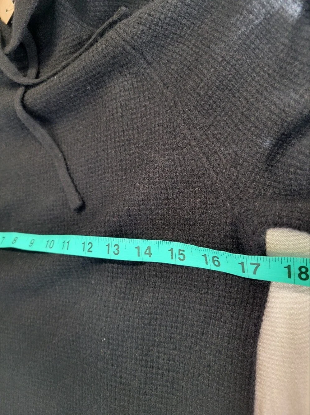 J Crew Cashmere waffle hooded sweater CB523 Size XS Black